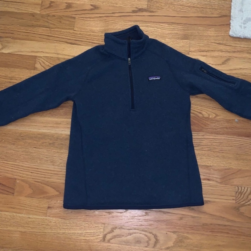 Womens Navy Patagonia Sweatshirt